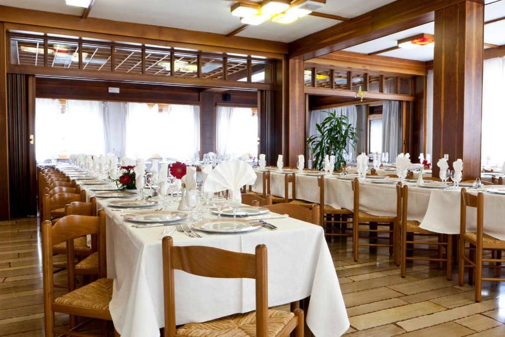 Hotel Dante Ponte nellʼAlpi Екстериор снимка